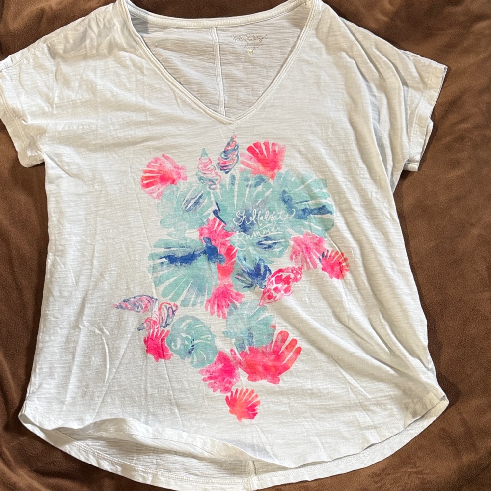 Lilly Pulitzer Cream Tee with Pink and Blue Floral Design
